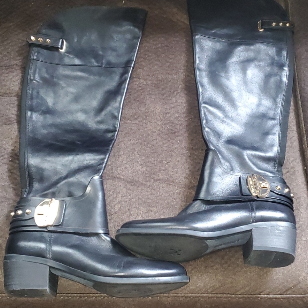 Vince Camuto black boots